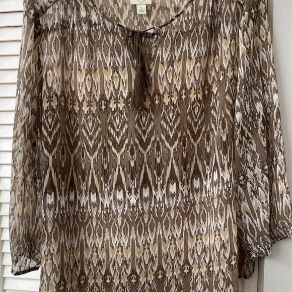 Women’s Blouse (Size XL) - Picture 3 of 3